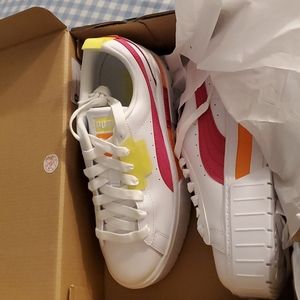 NWT puma mayze platform shoes size 8 women's